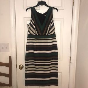 Striped V neck Eva Mendes